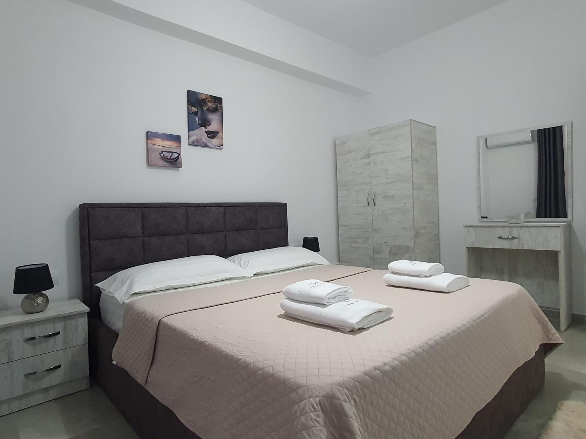Flore Rooms Sarandë Zimmer foto