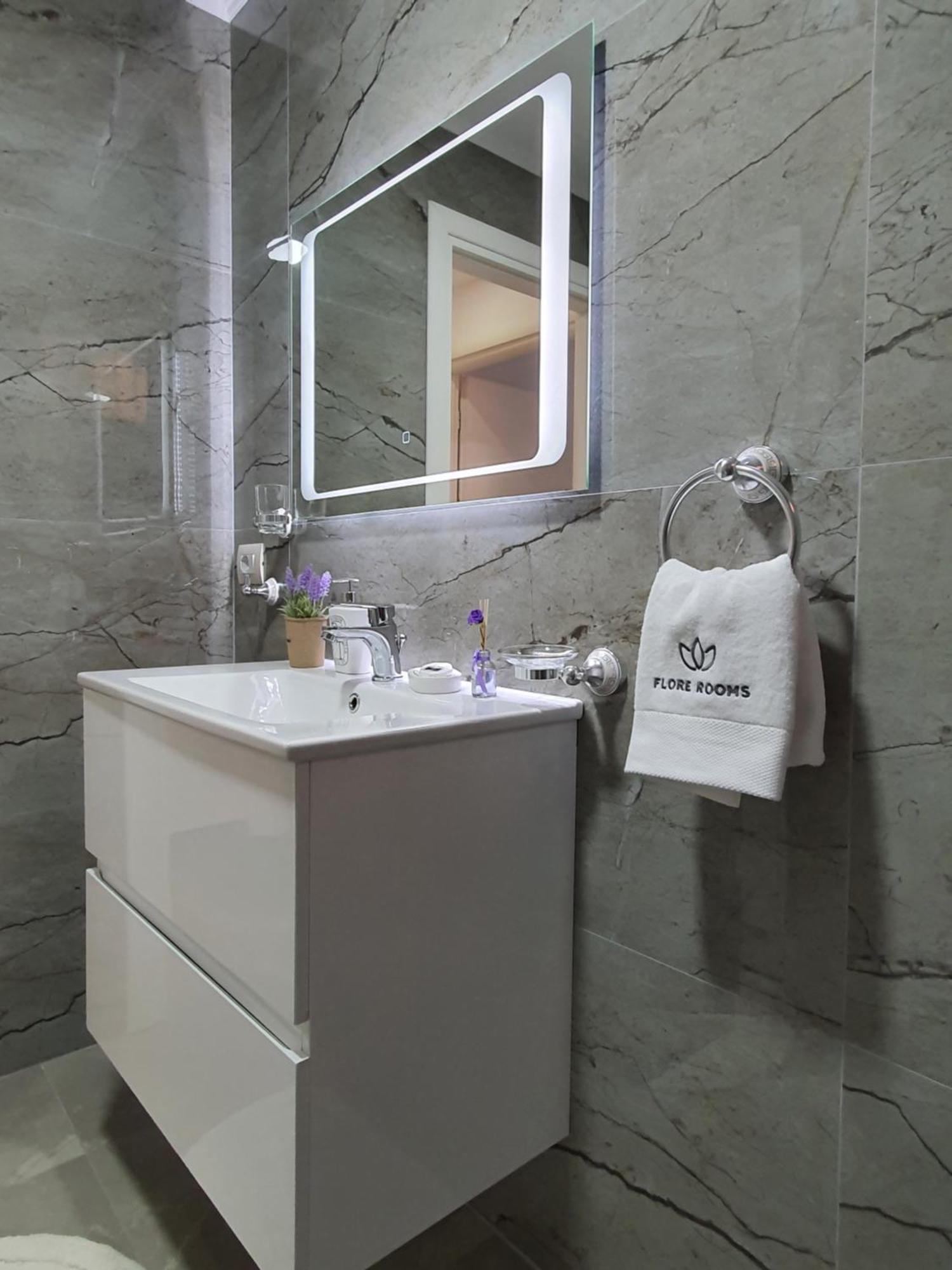 Flore Rooms Sarandë Zimmer foto